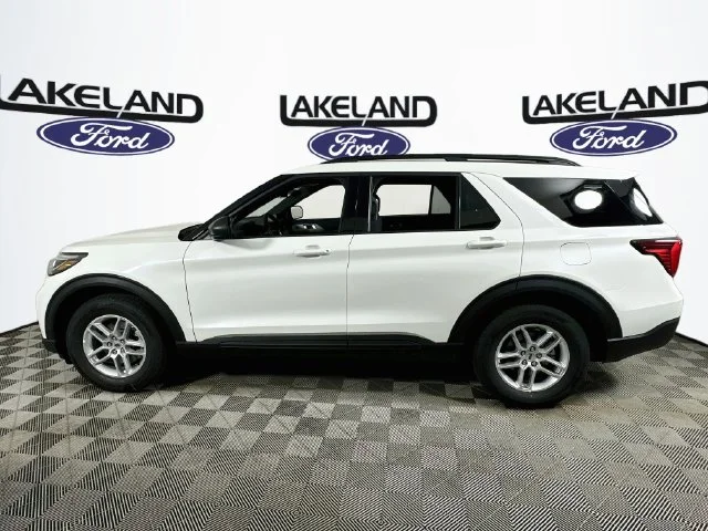 New 2027 White Ford Active image 6