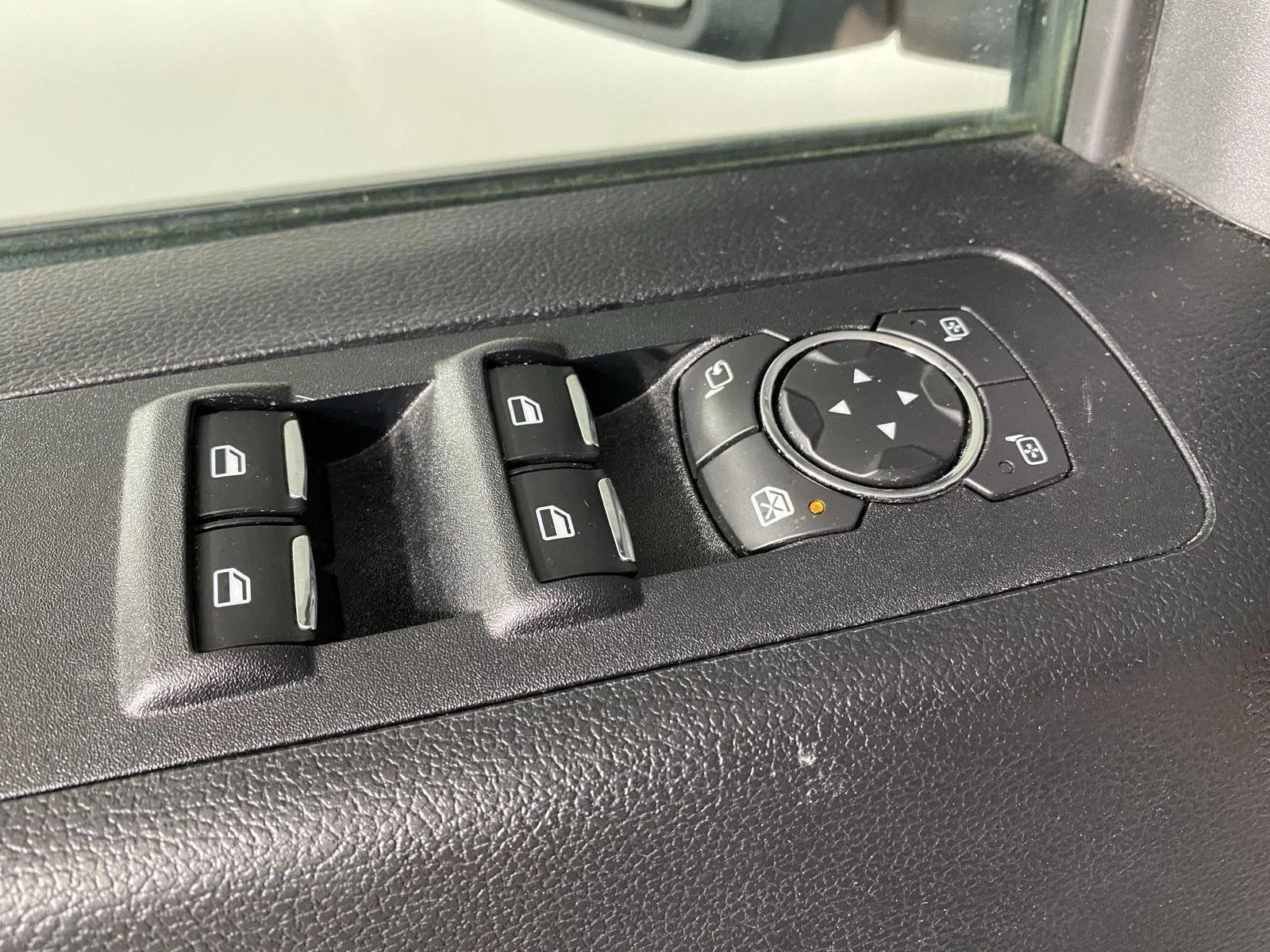 Used 2020 Lead Foot Ford LARIAT image 17