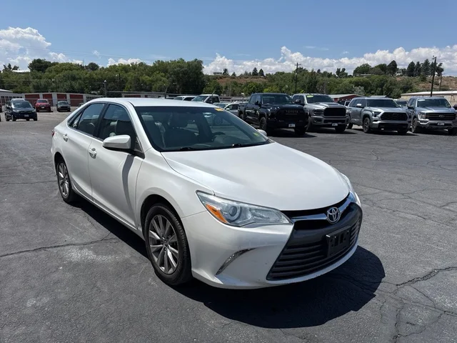 2016 Toyota Camry XLE