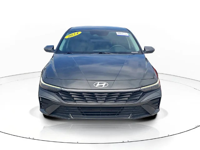 Certified Used 2024 Gray Hyundai SEL image 2