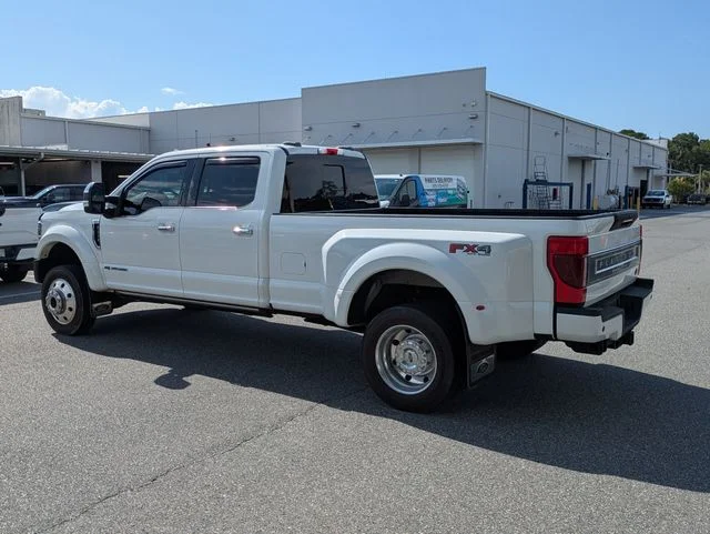 Used 2020 Star White Ford Platinum image 5