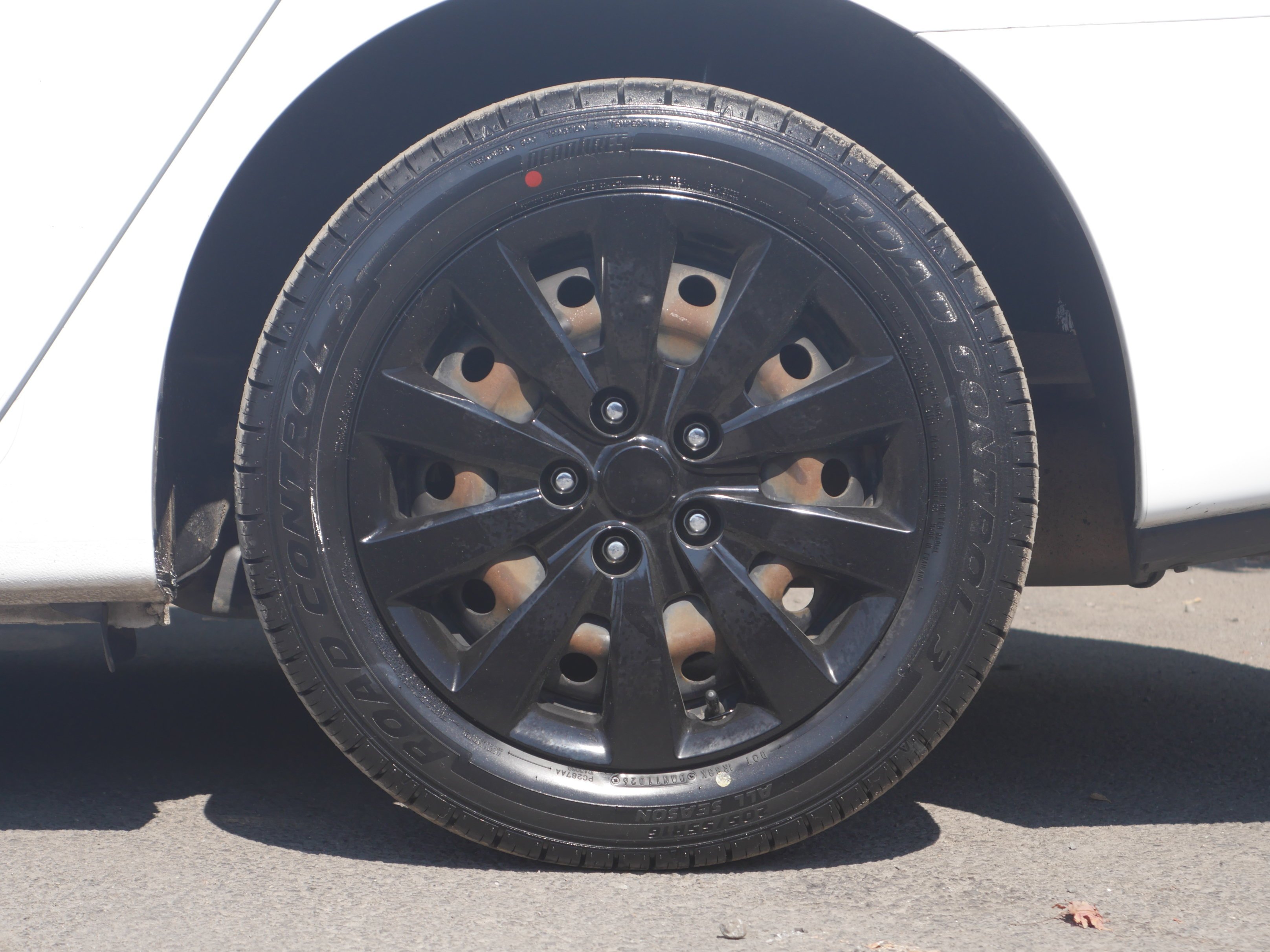 Used 2018 Fresh Powder Nissan S image 14