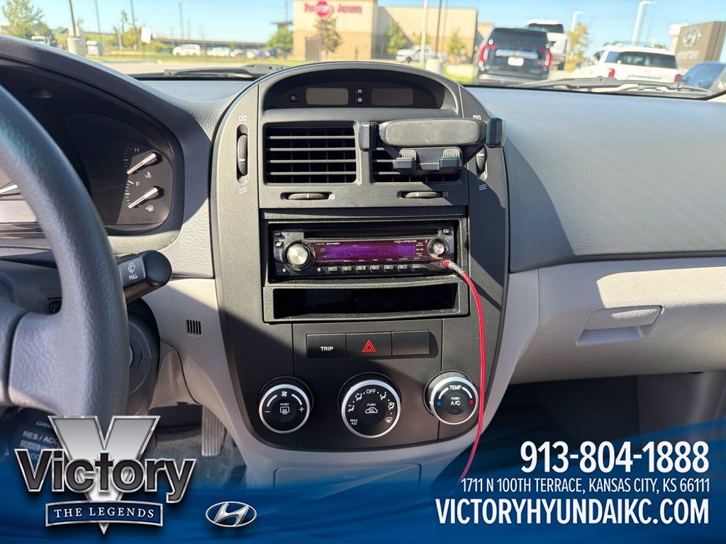 Used 2007  Kia EX image 18