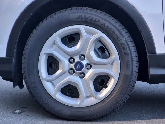 Used 2017 White Ford S image 9