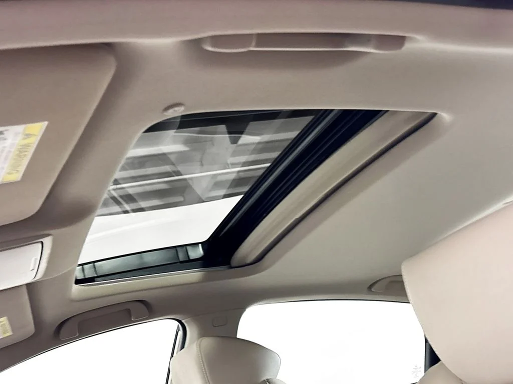 Used 2019 Gold Honda Touring image 19