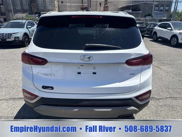 Used 2020 Gray Hyundai SE image 4