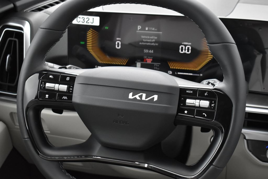 New 2026 Cityscape Green Kia EX image 13
