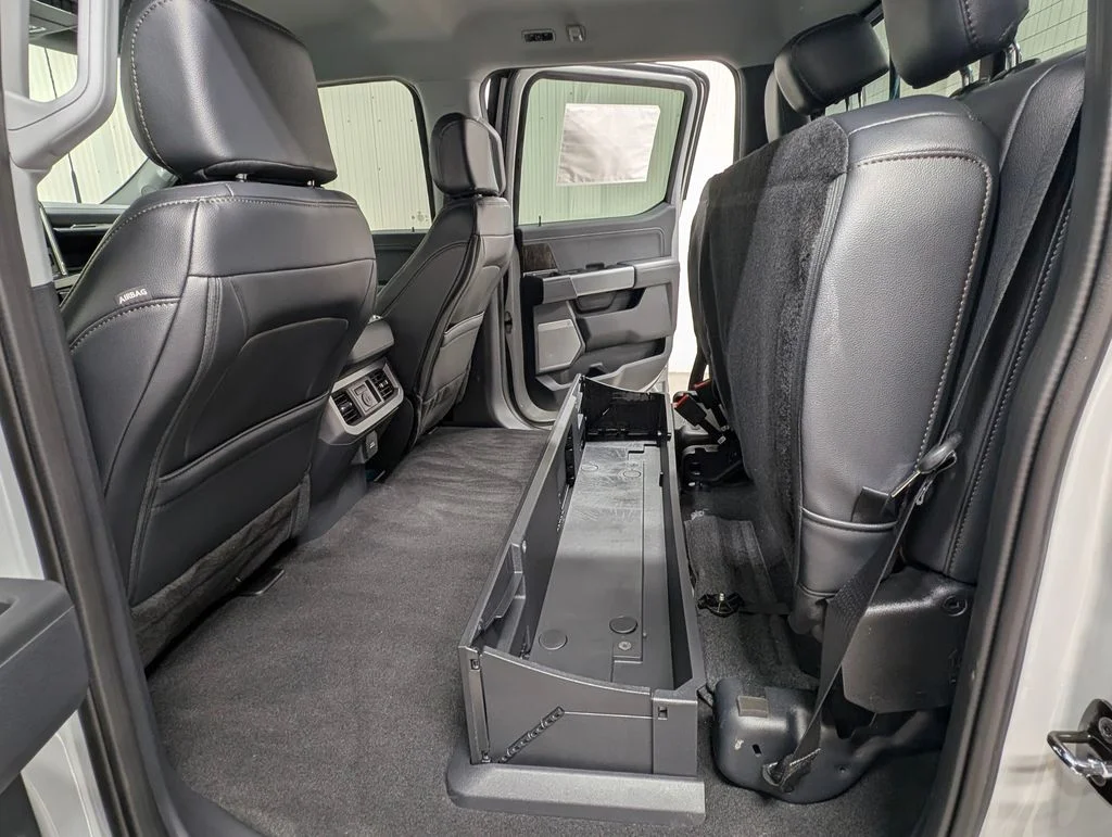 New 2026 Avalanche Ford F-250® Lariat® image 18