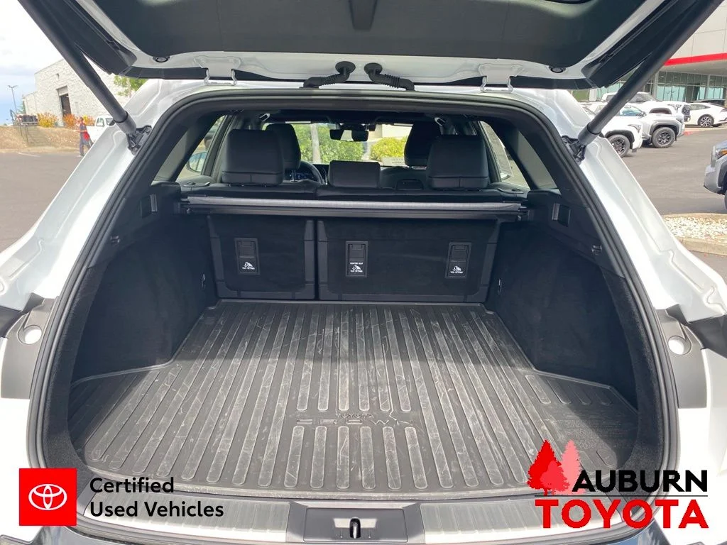 Certified Used 2026 Oxygen White Toyota Limited image 35