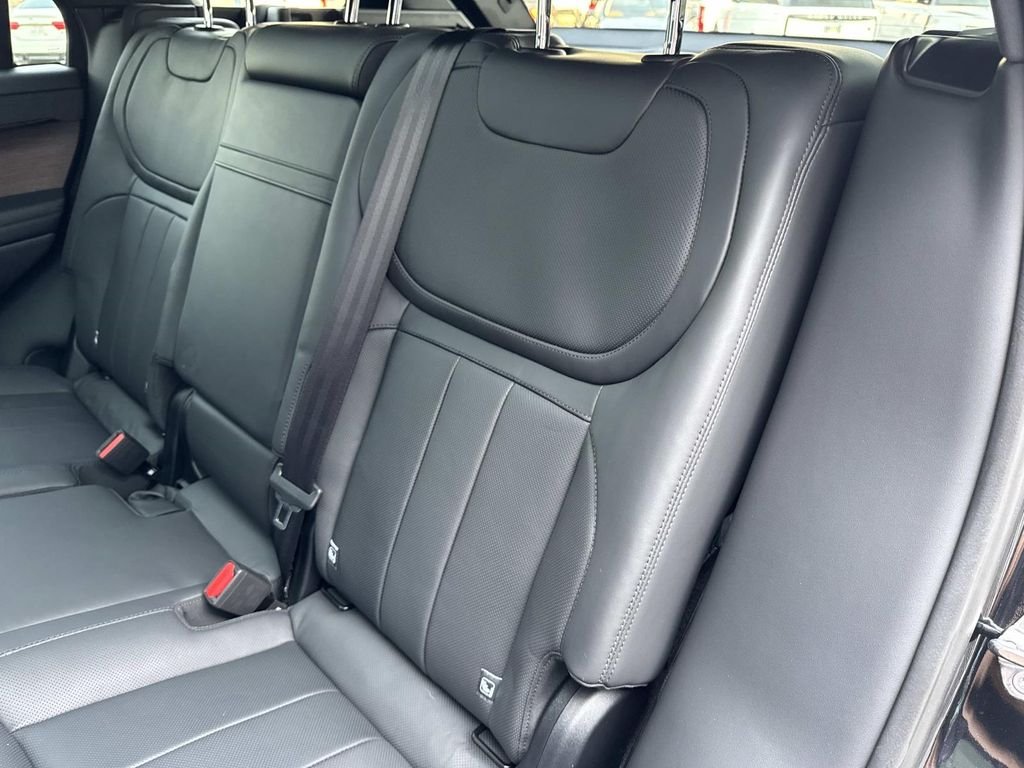 Certified Used 2024 Santorini Black Metallic Land Rover SE image 15
