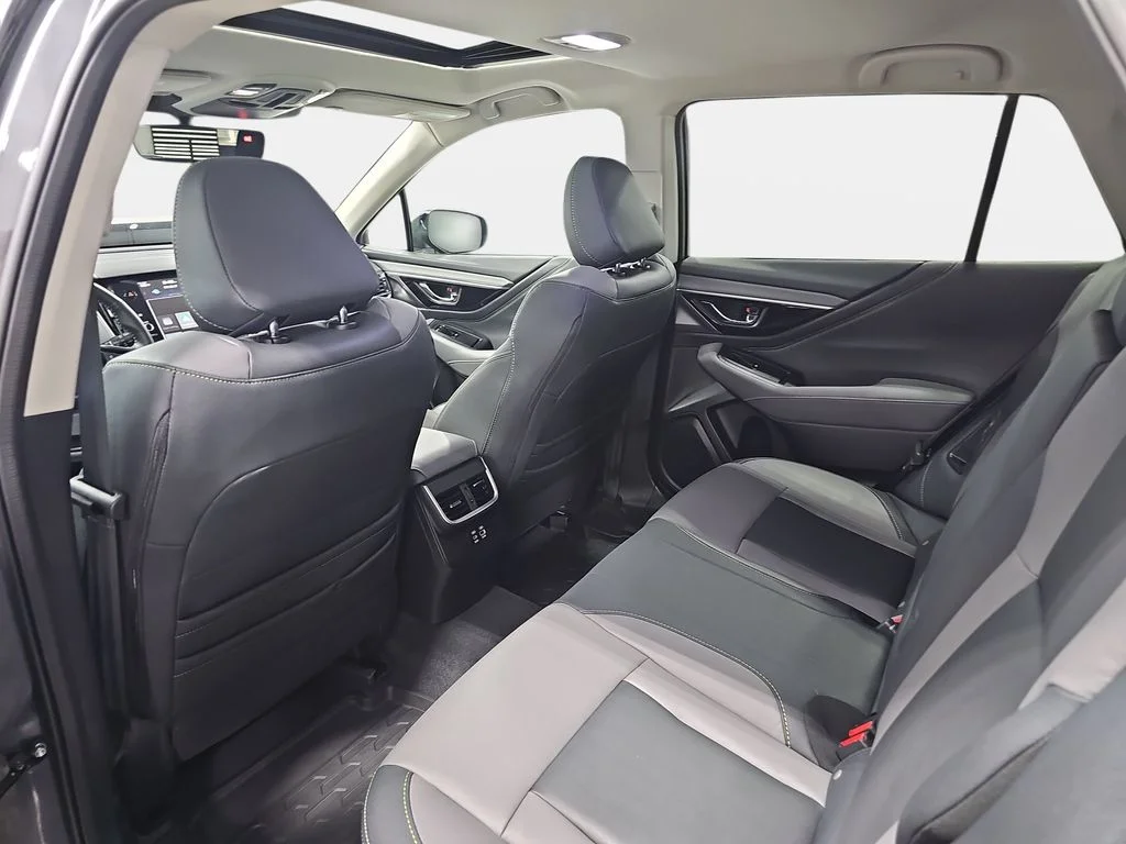 Used 2025 Gray Subaru Onyx Edition image 13