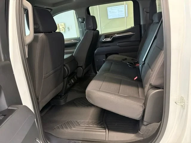 New 2026 Summit White Chevrolet LT image 23