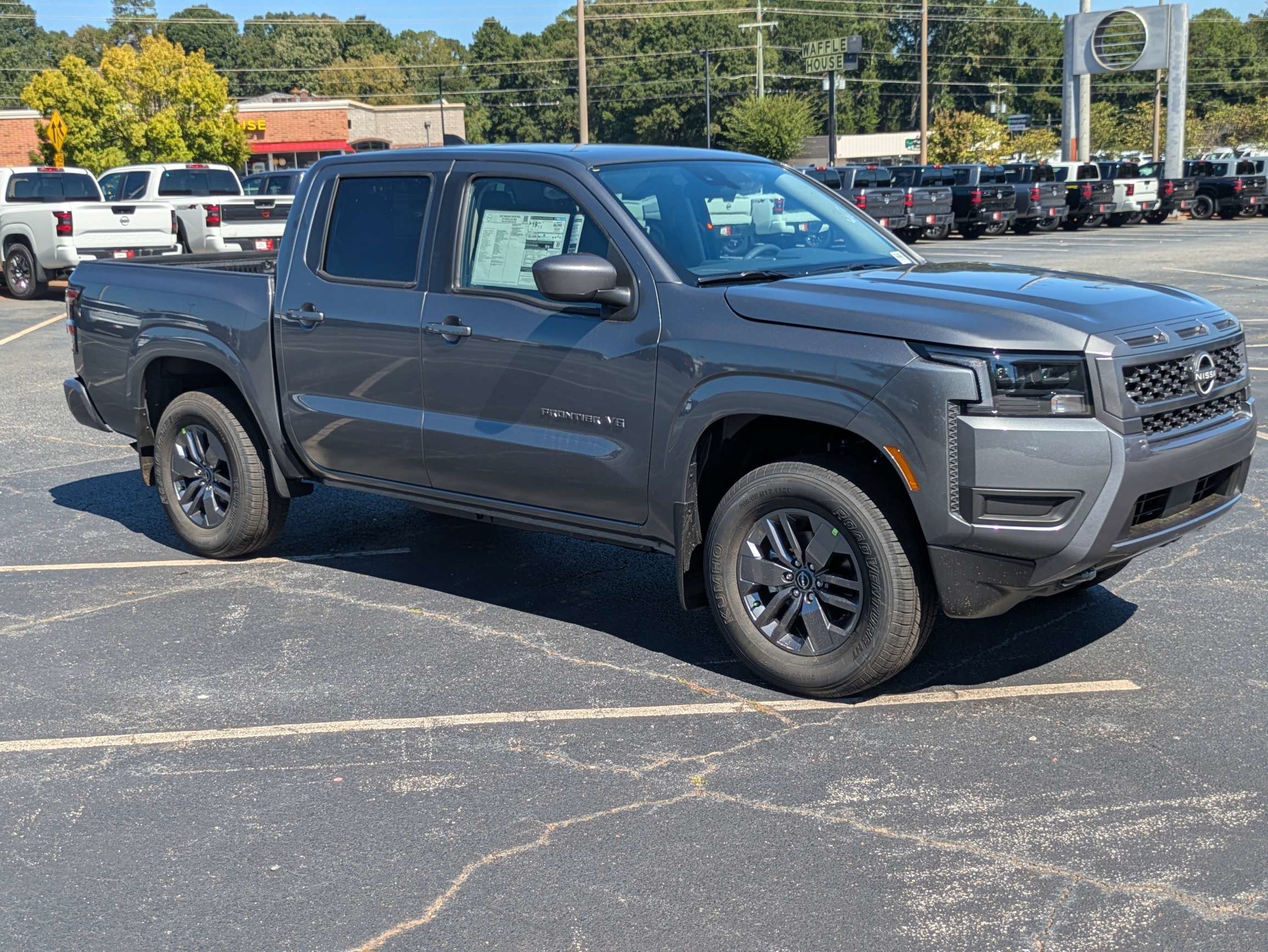 2027 Nissan Frontier SV