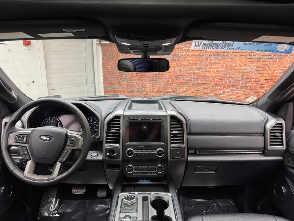 Certified Used 2020 Black Ford XLT image 13