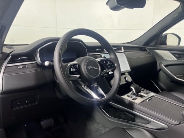 2026 Jaguar F-Pace R-Dynamic S - Photo 12