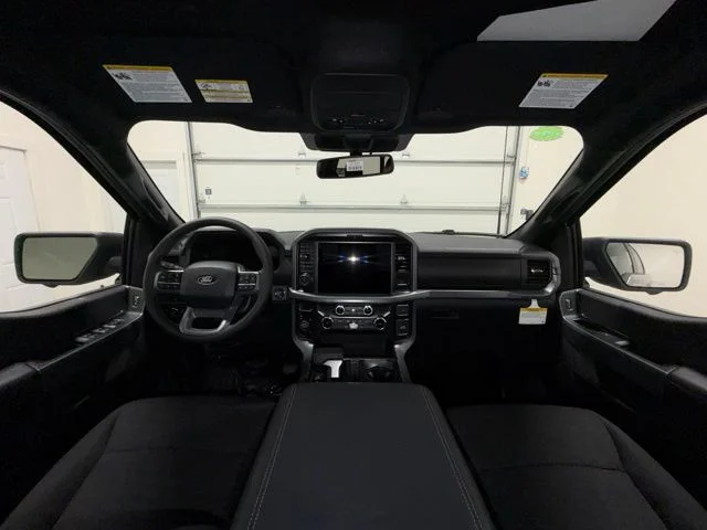 New 2026 Iconic Silver Metallic Ford XLT image 9