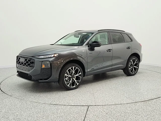 2026 Audi Q3 S line quattro's photo