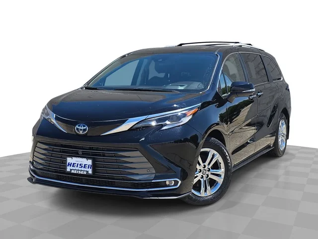 2022 Toyota Sienna Platinum