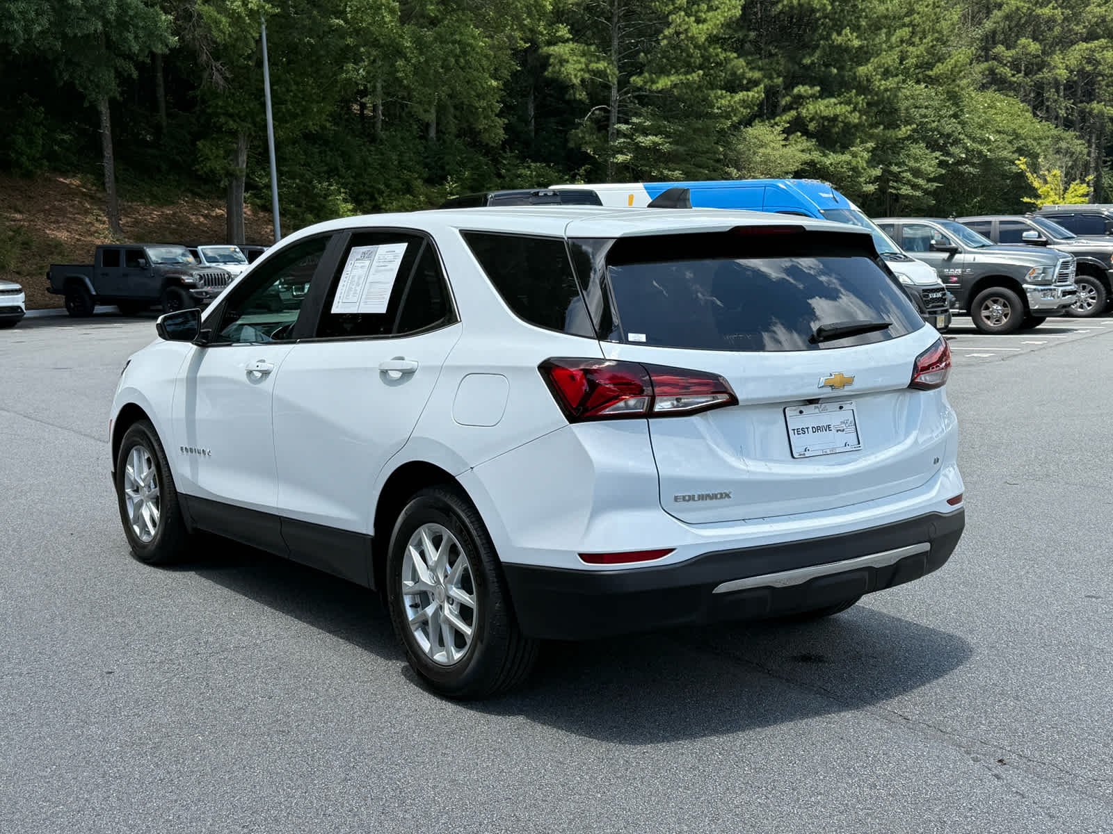 Used 2023 Summit White Chevrolet LT image 3