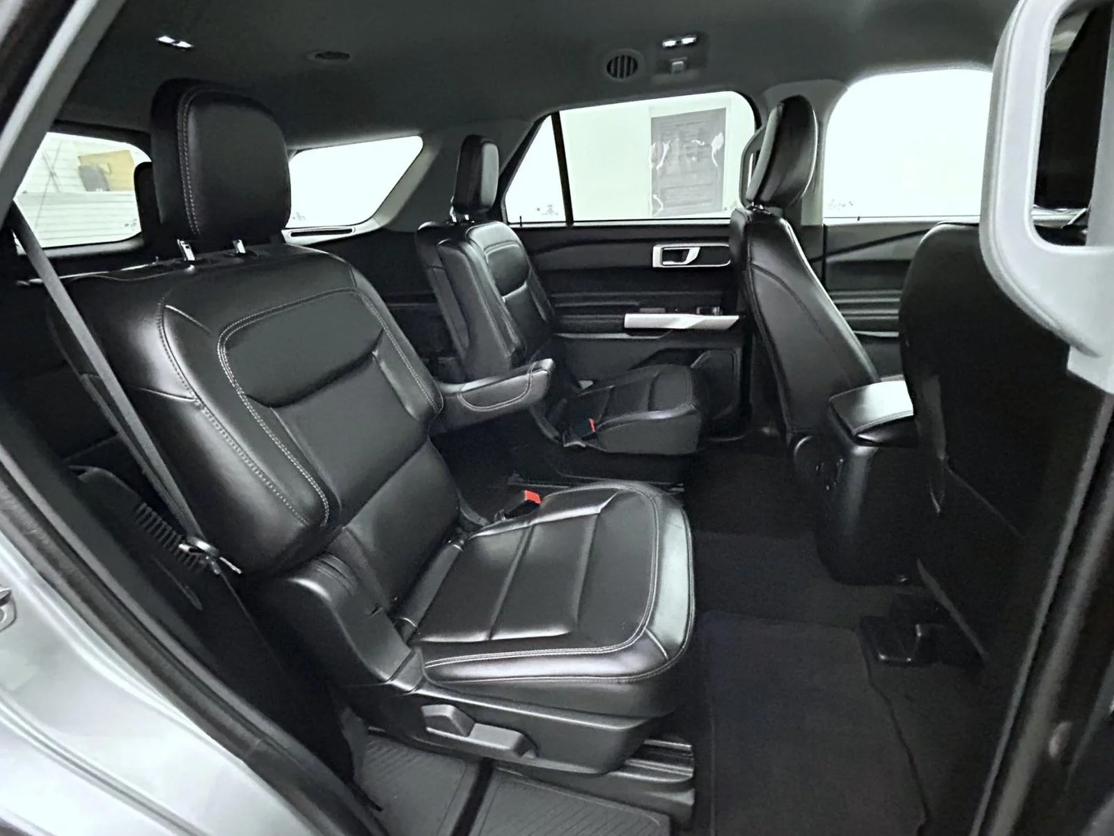 Used 2023 Silver Ford XLT image 18