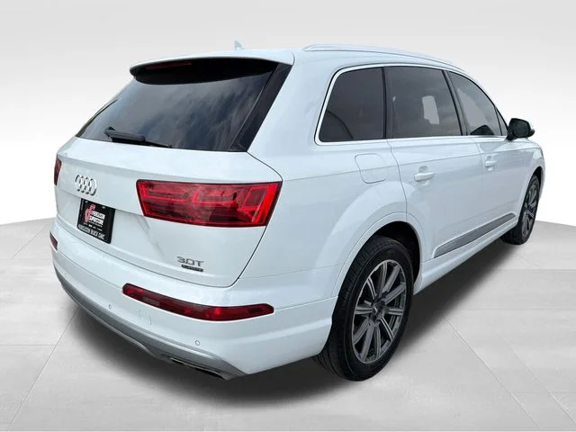 Used 2017  Audi 3.0 TDI Premium Plus image 7