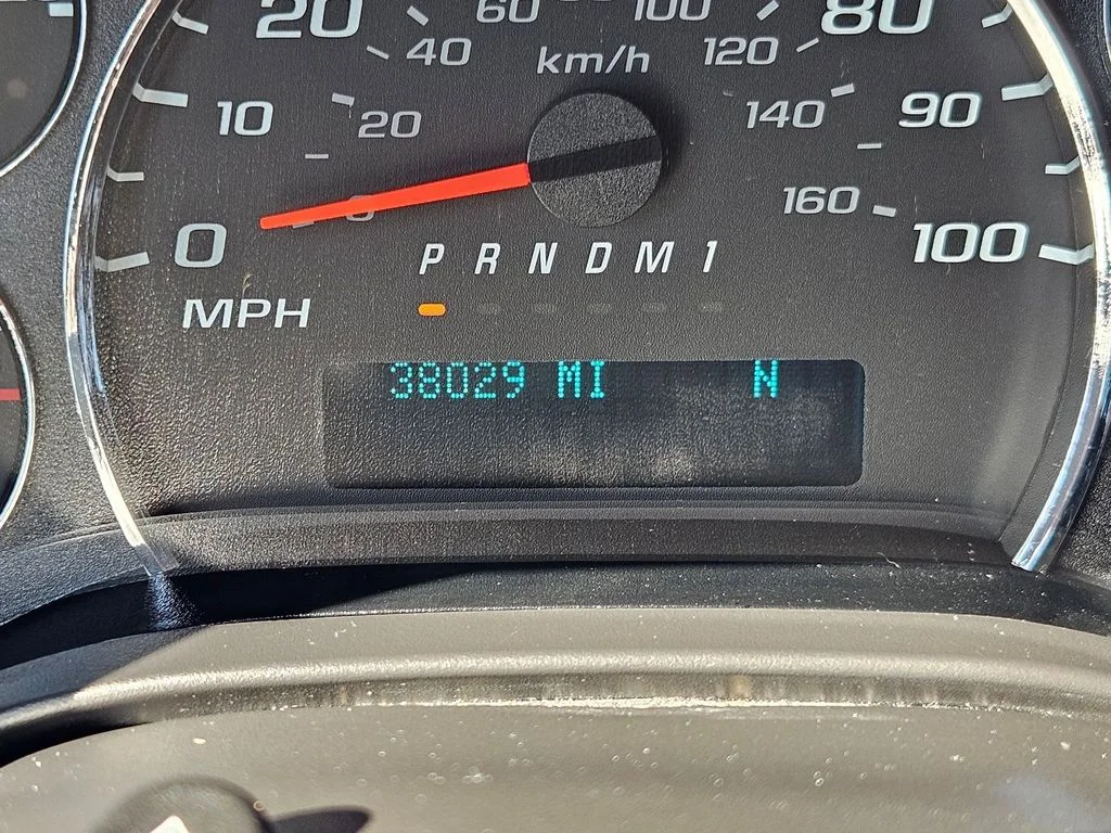Used 2023 Summit White Chevrolet LS image 16