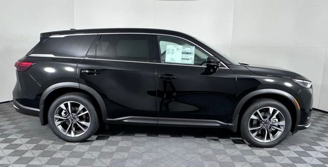 Certified Used 2026 Black INFINITI PURE image 8