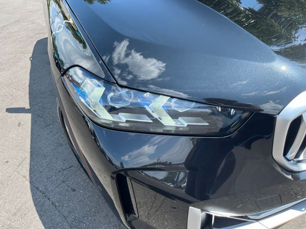 Certified Used 2024 Black Sapphire Metallic BMW xDrive40i image 30