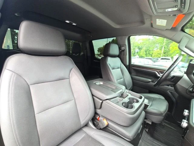 Used 2022 Silver GMC SLT image 22