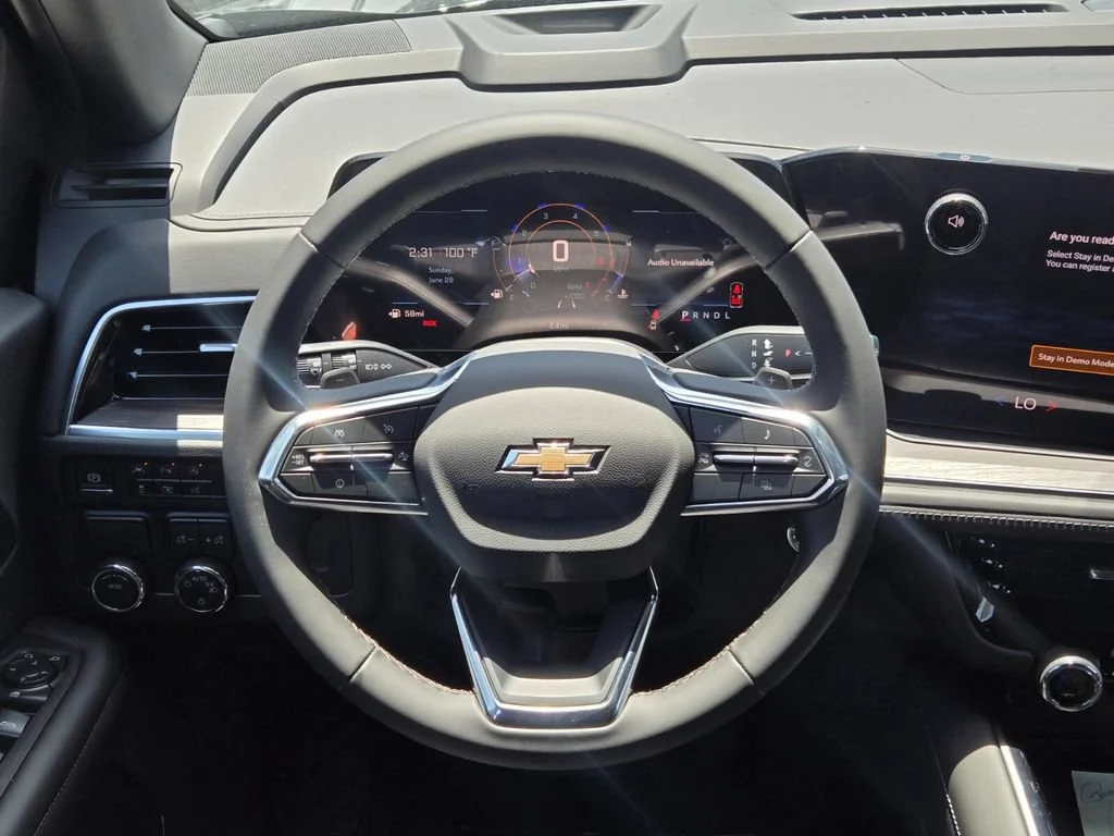 2026 Chevrolet Suburban LS - Photo 8
