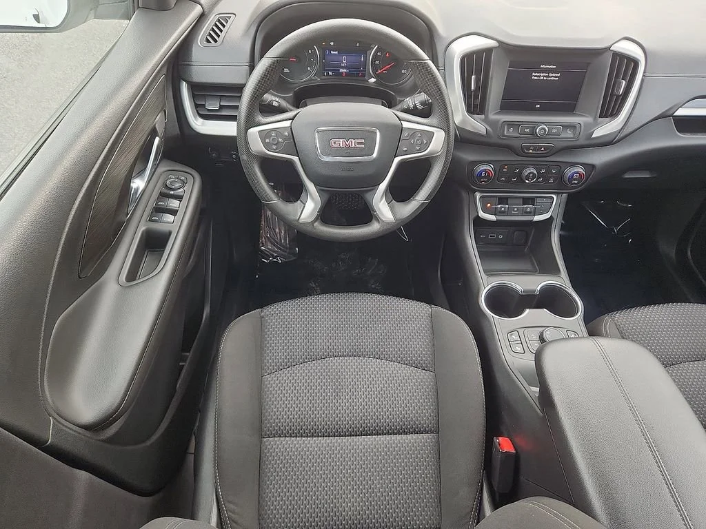 2022 GMC Terrain SLE - Photo 11
