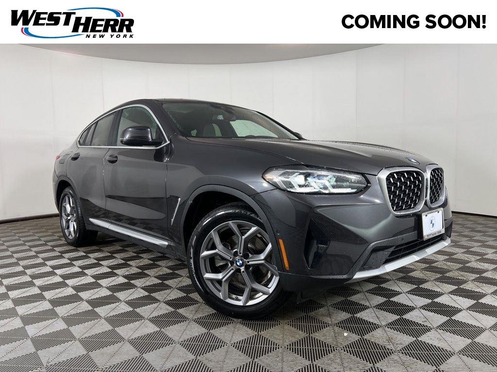 2025 BMW X4 xDrive30i's photo