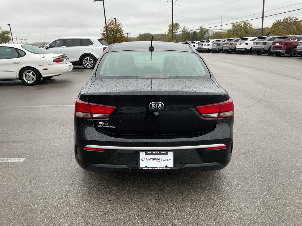 2021 Kia Rio LX photo 4