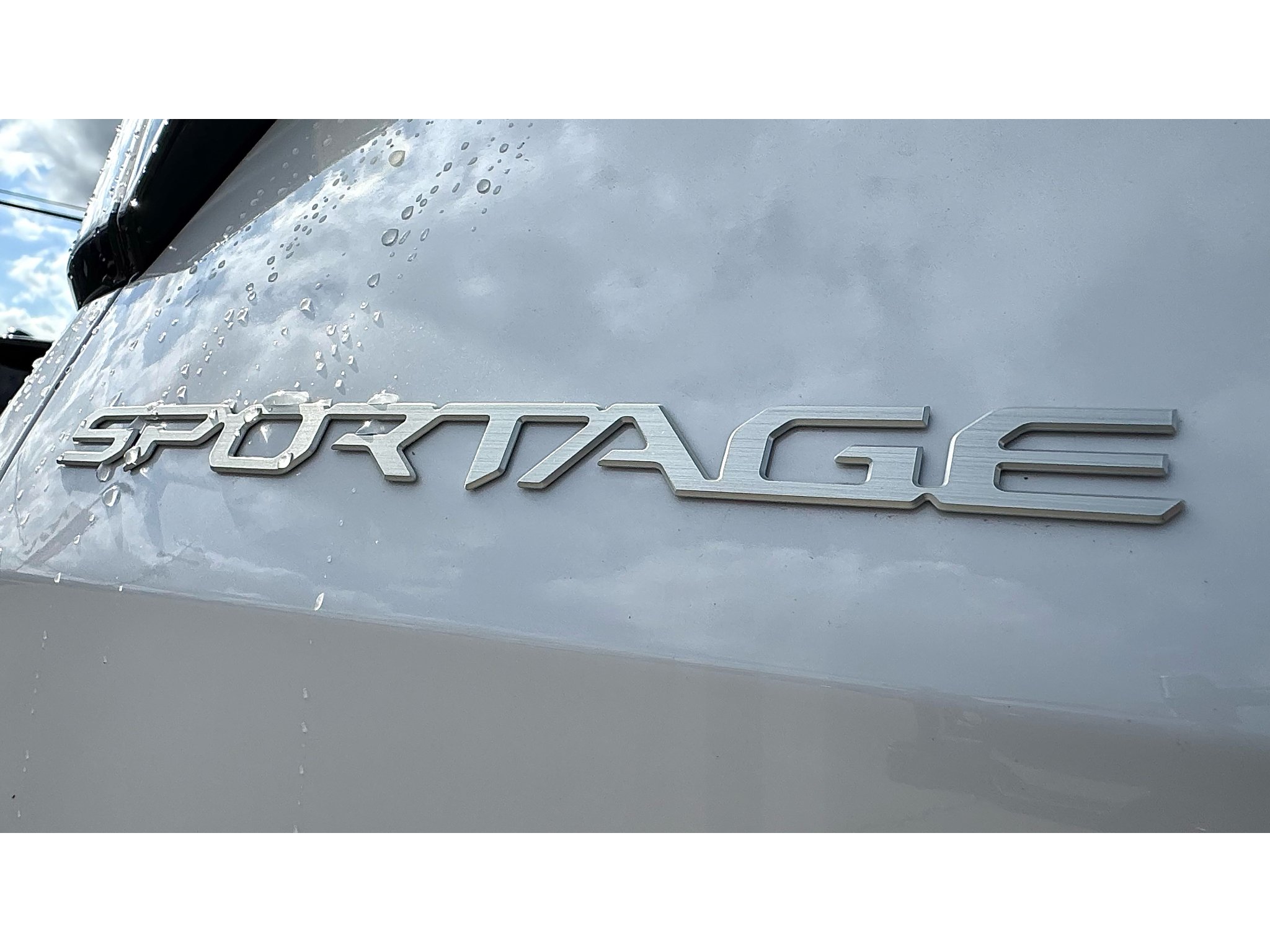 New 2027 Glacial White Pearl Kia SX Prestige image 6