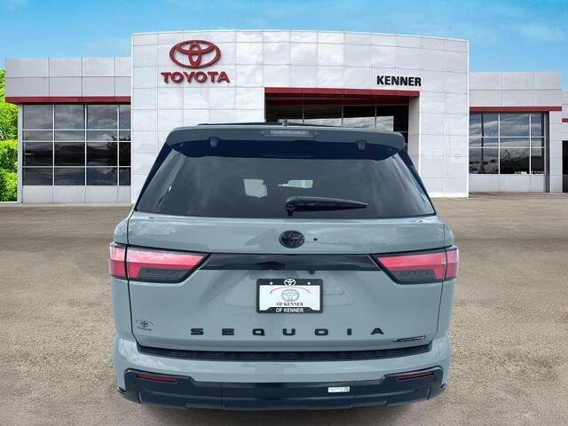 Used 2026 Lunar Rock Toyota Platinum image 5
