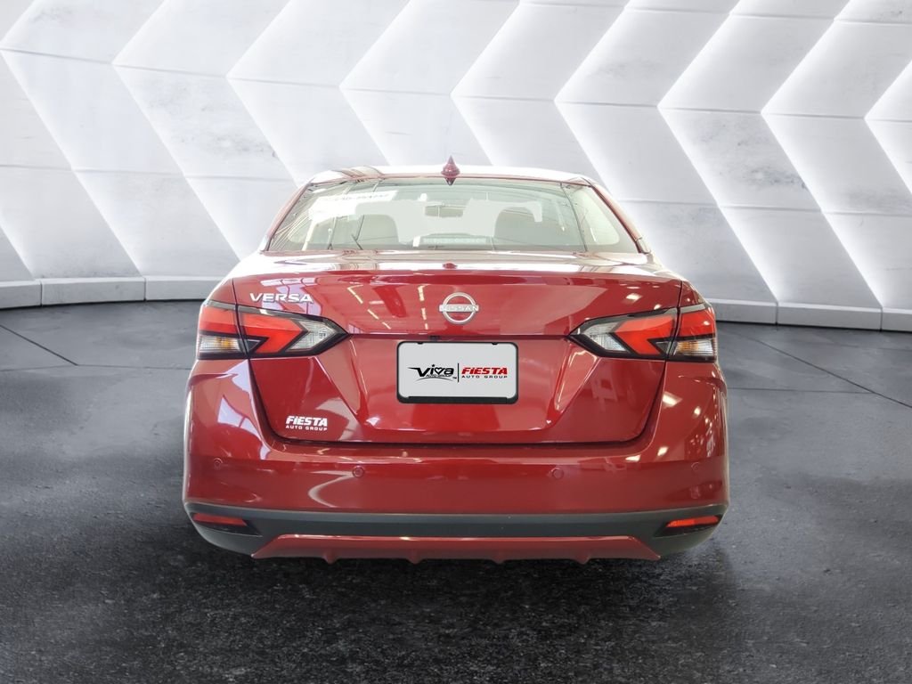 Used 2025 Red Nissan 1.6 SV image 5