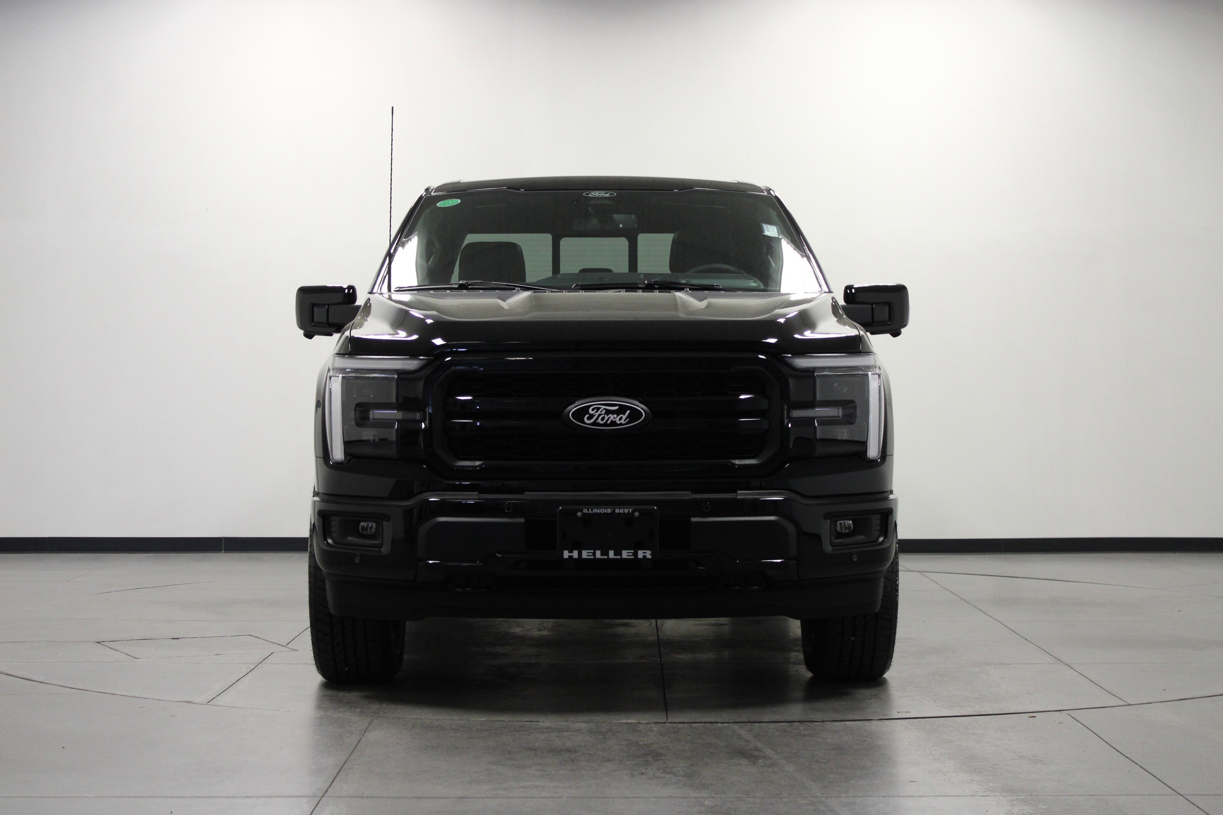 New 2026 Agate Black Metallic Ford LARIAT image 9