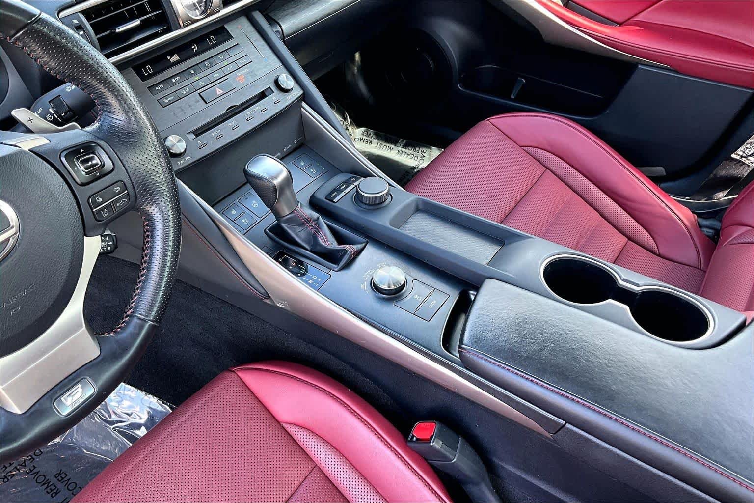 Used 2020 Ultra White Lexus F SPORT image 17