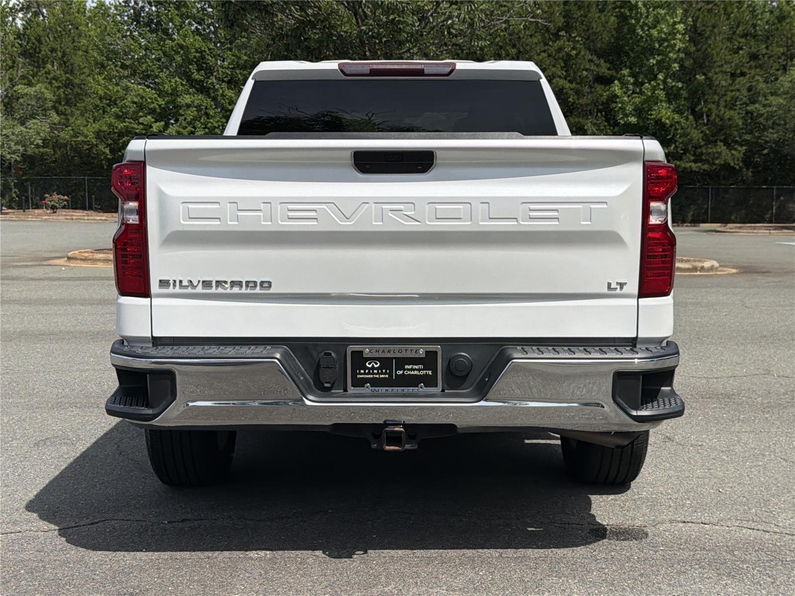 Used 2020 Iridescent Pearl Tricoat Chevrolet LT image 21