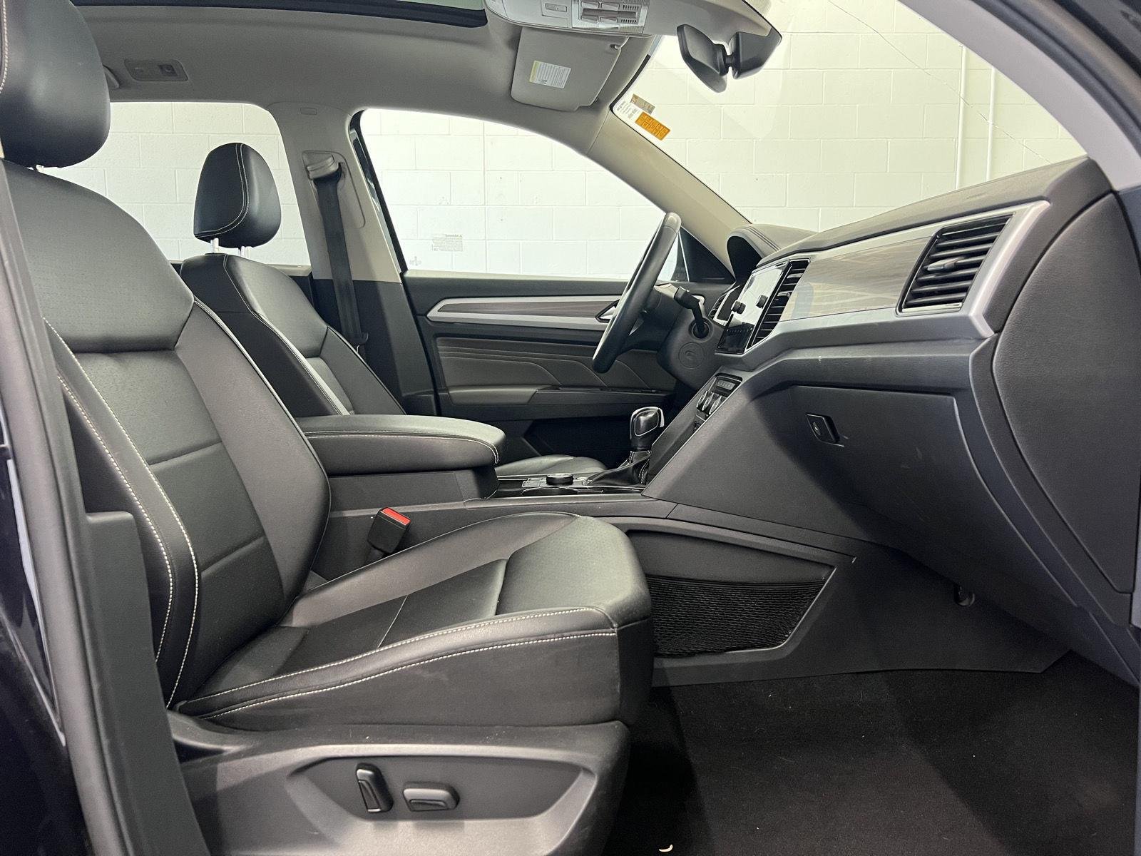 2023 Volkswagen Atlas SEL - Photo 30