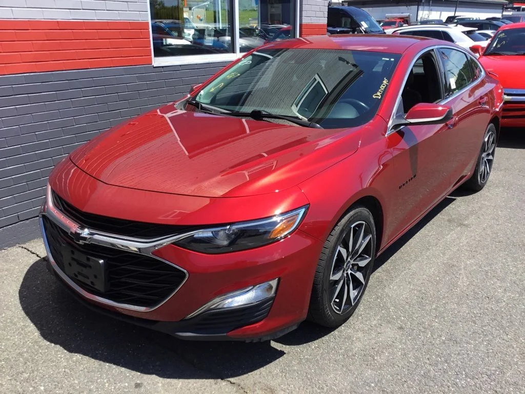 Used 2021 Red Chevrolet RS image 3