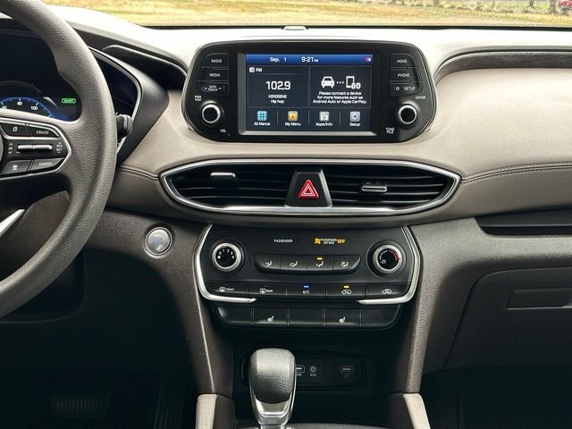 Used 2020 Shimmering Silver Pearl Hyundai SEL image 34