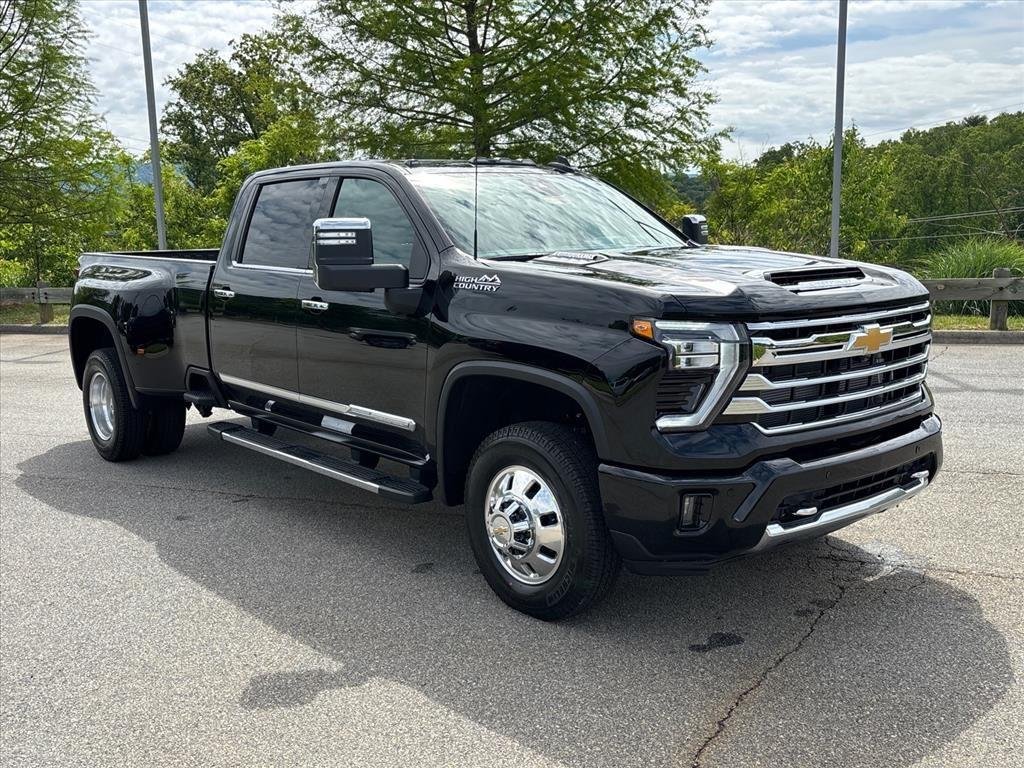 New 2026 Black Chevrolet High Country DRW image 6
