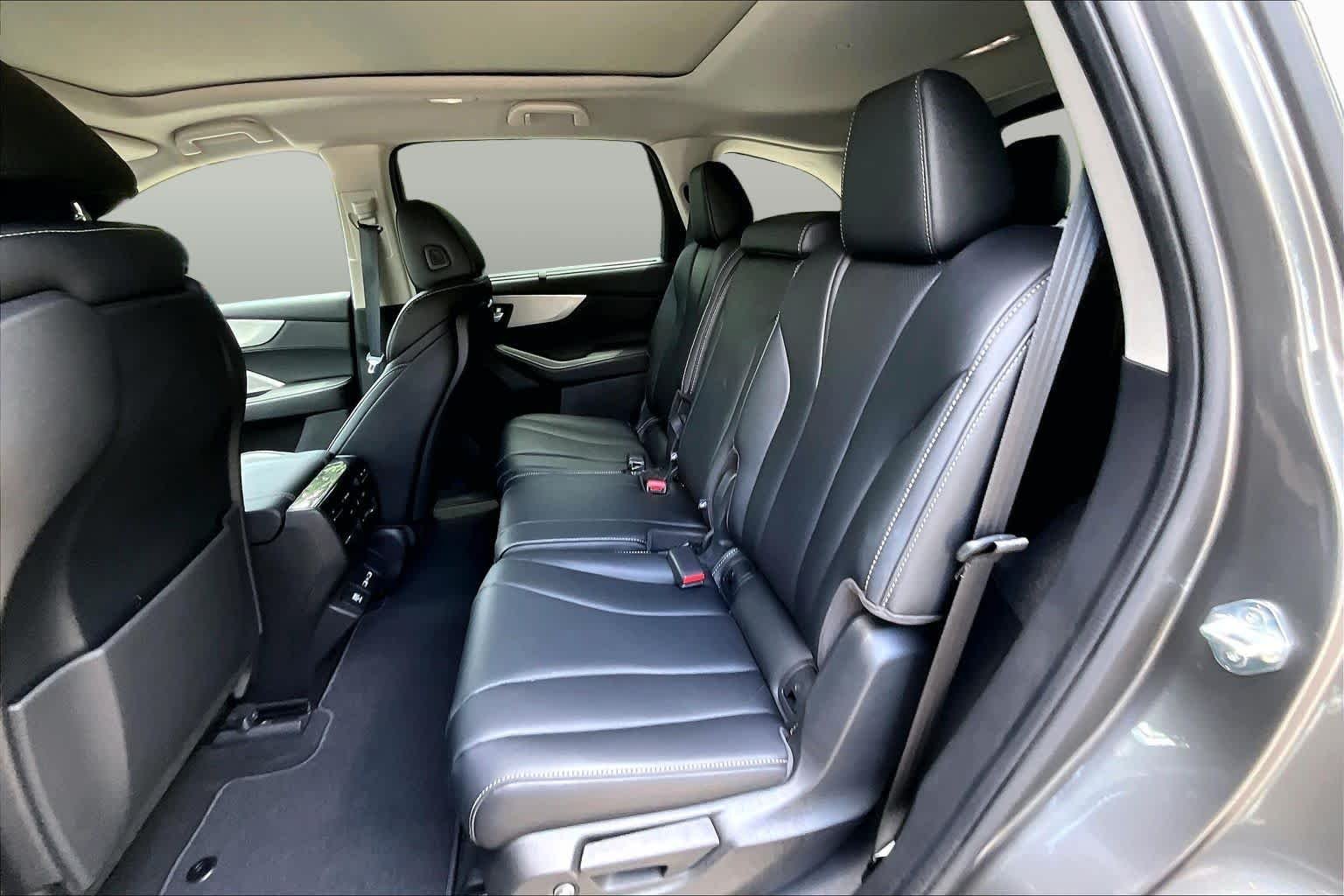 Used 2024 Liquid Carbon Metallic Acura w/Technology Package image 21