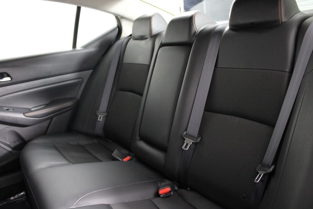 2019 Nissan Altima SR - Photo 19