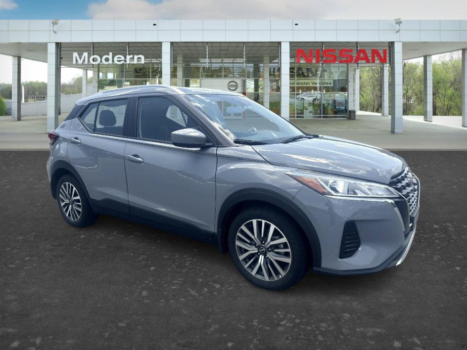 Certified Used 2023 Boulder Gray Pearl Nissan SV image 8
