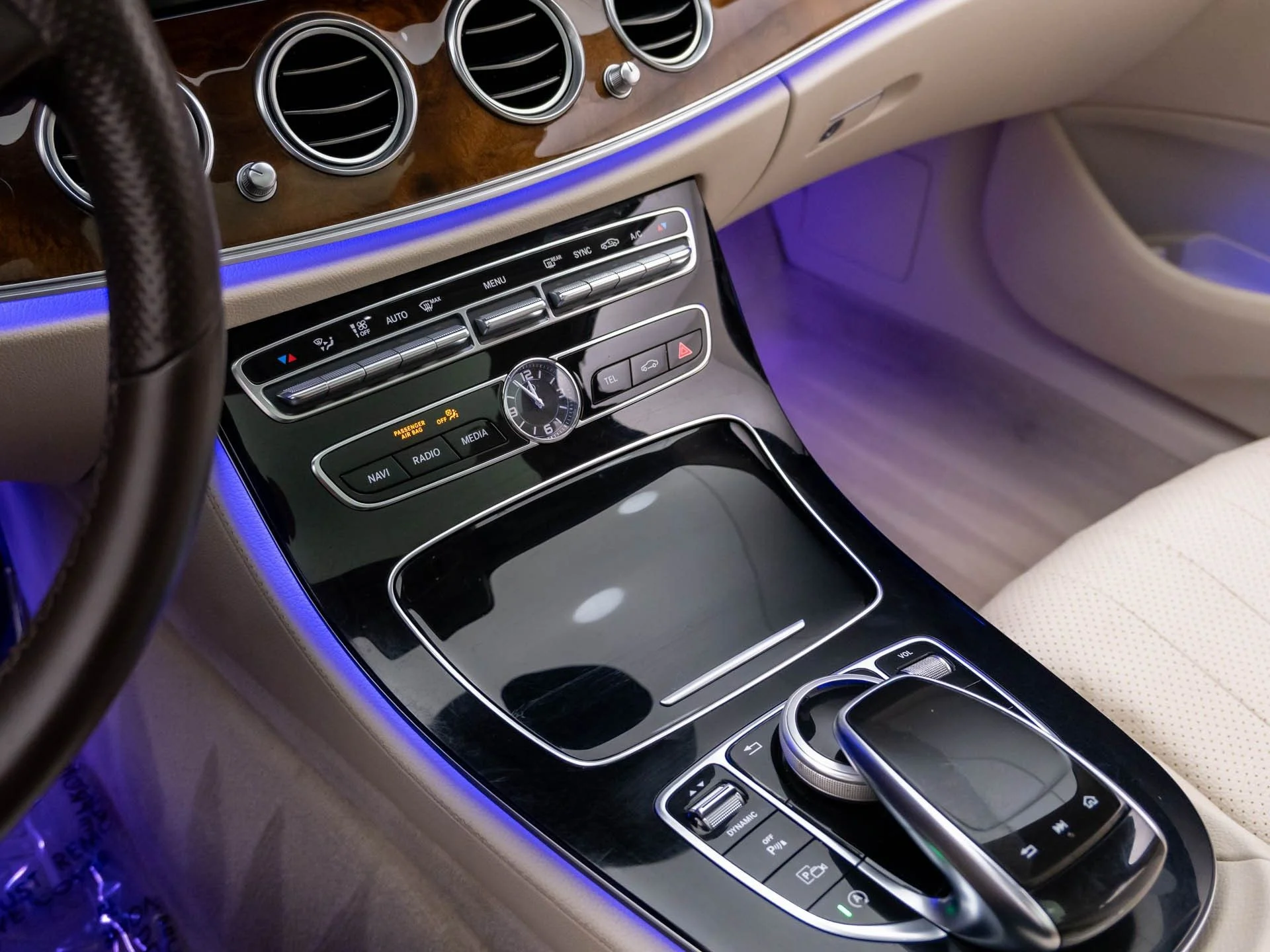 Used 2017 Black Mercedes-Benz E 400 image 11