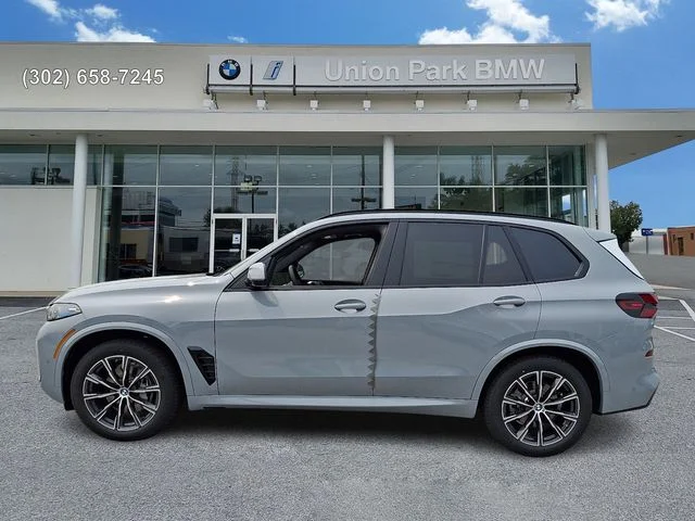New 2026 Brooklyn Grey Metallic BMW xDrive40i image 7