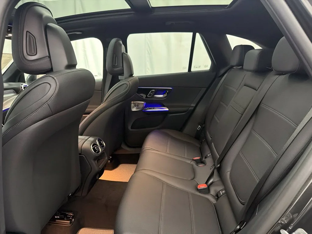 New 2027 Gray Mercedes-Benz GLC 300 image 20