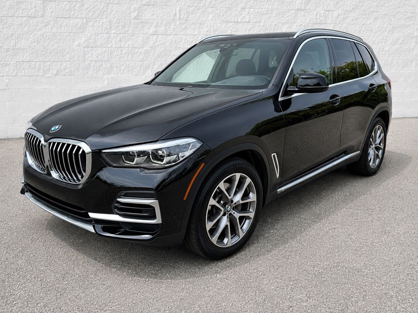 2022 BMW X5 xDrive40i's photo